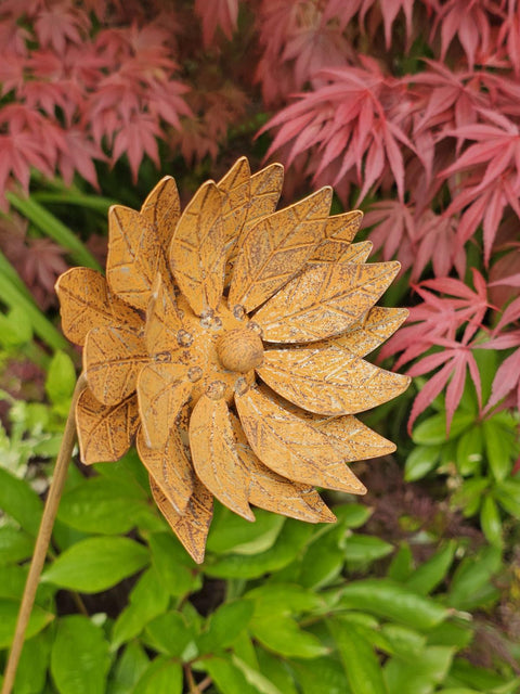 Aurelia Flower Stake (NEW) PRE-ORDER For Mid August Delivery