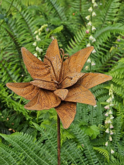 Cressia Flower Stake (NEW) PRE-ORDER For Mid August Delivery