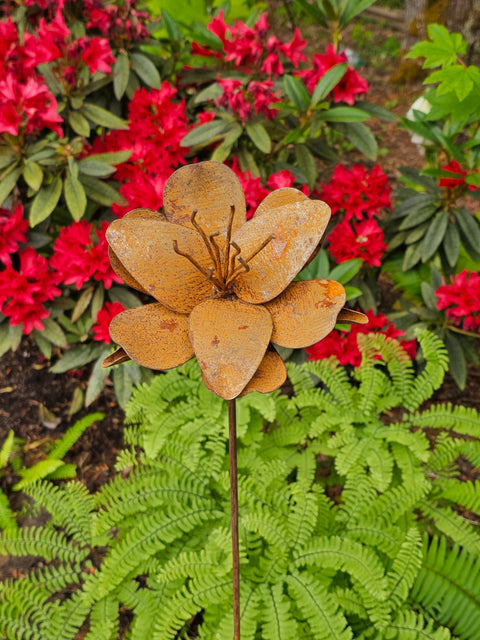 Delphine Flower Stake (NEW) PRE-ORDER For Mid August Delivery