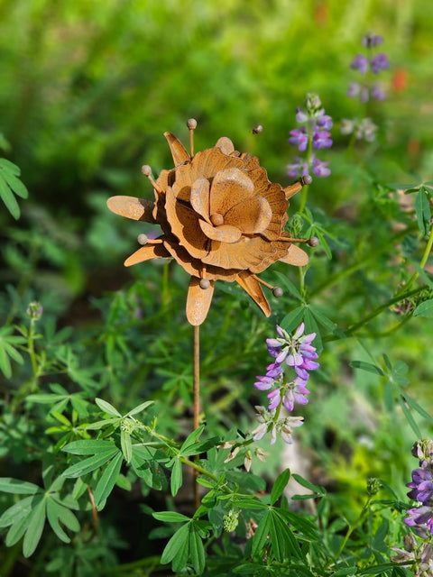 Fiora Flower Stake (NEW) PRE-ORDER For Mid August Delivery