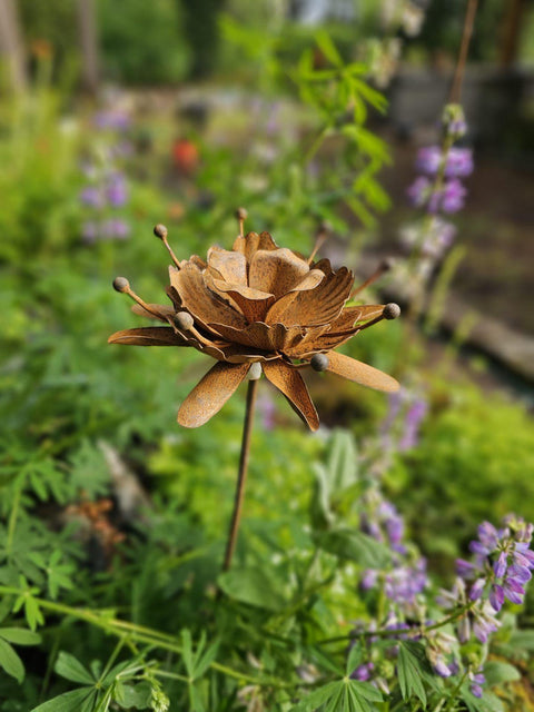 Fiora Flower Stake (NEW) PRE-ORDER For Mid August Delivery