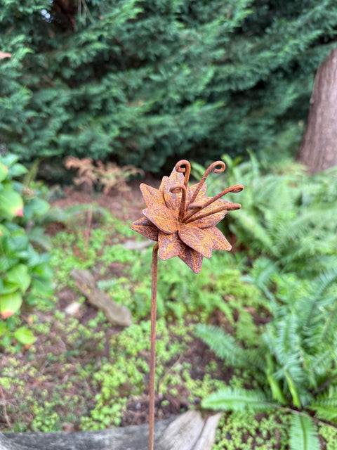Marigold Flower Stake F070