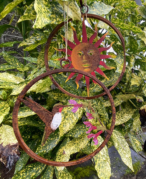 Painted Hummingbird on Salvia Mini Ring - Elegant Garden Design